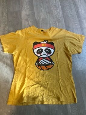 Yellow Men’s Graphic Short Sleeve Tee with Panda Basketball Print